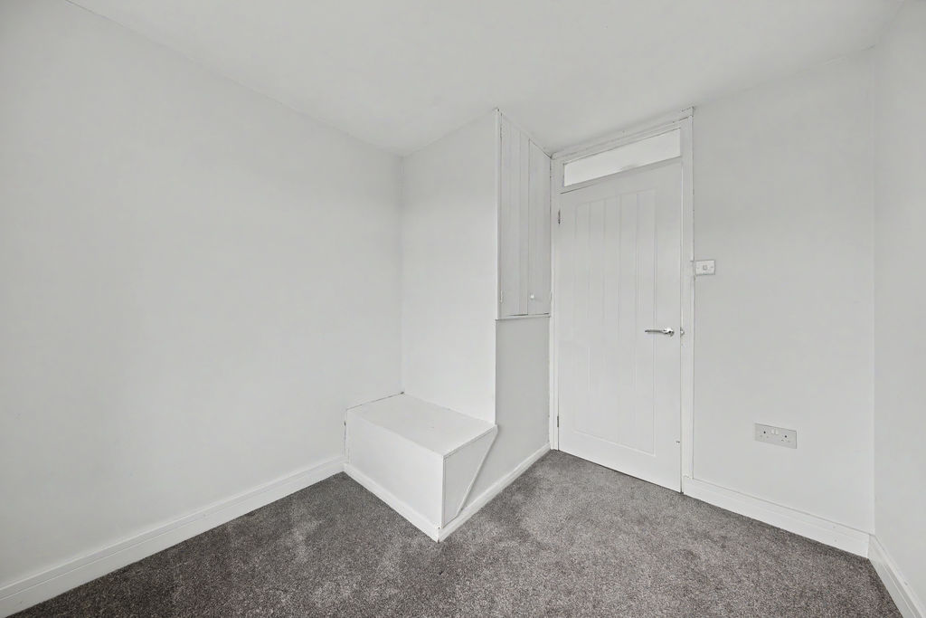 Masefield Avenue Holmewood